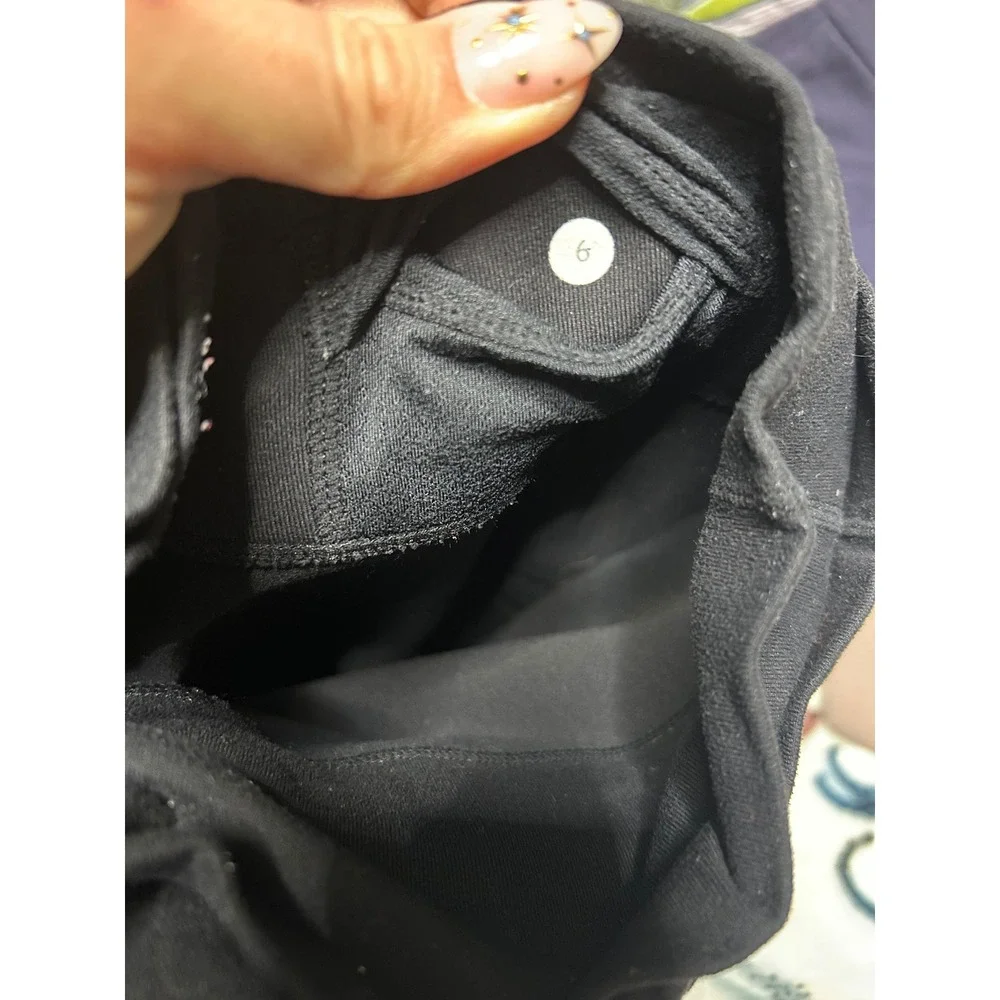 Lululemon DAMAGED Black Cropped Leggings Pants Women Size 6 Athleisure Yoga‎